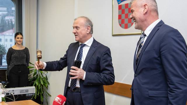 Dubrovnik: SveÄano obiljeÅ¾en "povratak" TrgovaÄkog suda u Grad