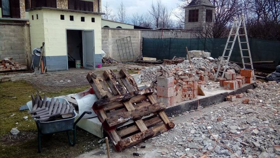 Ivana i Alen obnovili kuću staru 80 godina: Noću smo planirali, a po danu gradili - i to sve sami