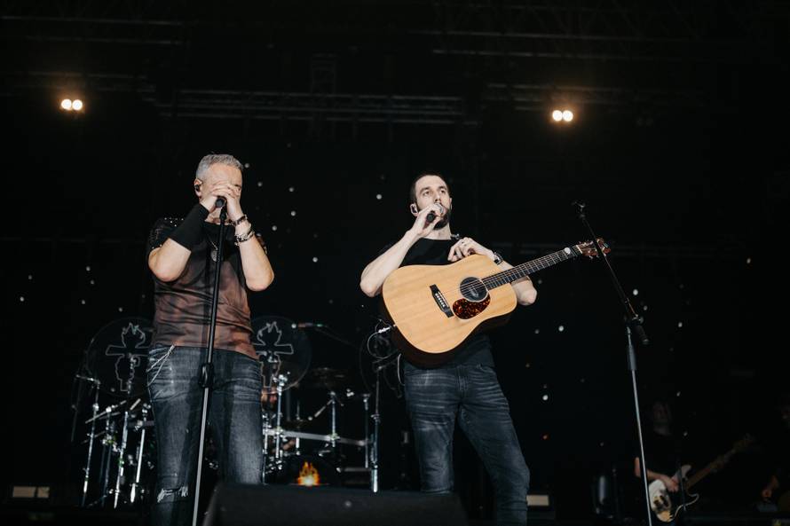 Thompson na koncertu u Rijeci: Nismo mi fašisti. To osuđujemo