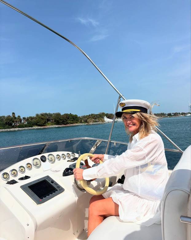 FOTO Ovo je Annie - djevojka koja mjesečno zaradi preko 300 tisuća dolara na Only fansu