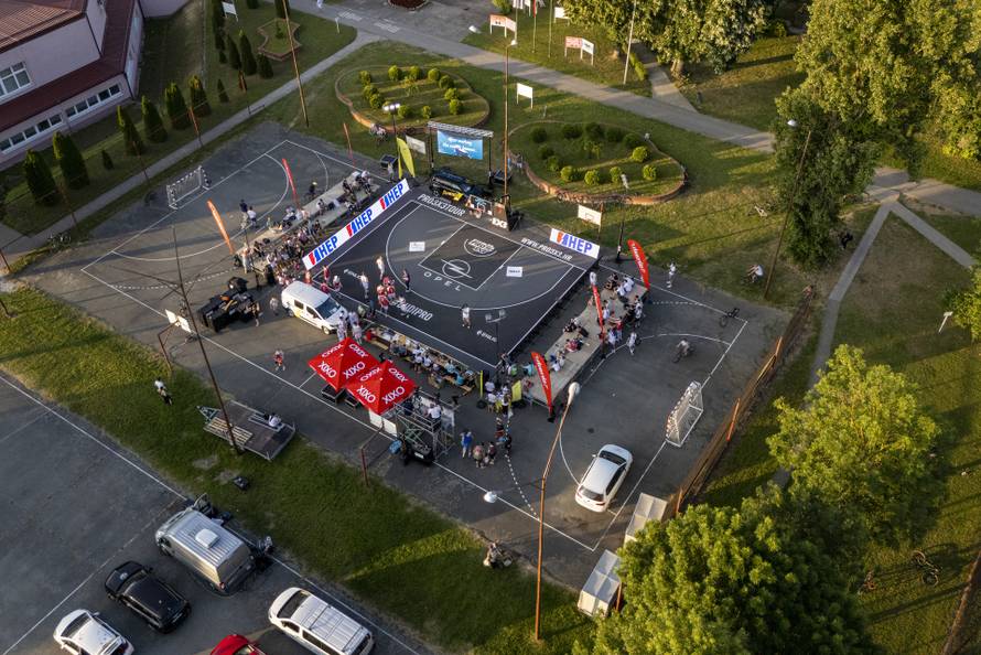 Spektakularni PRO 3x3 Tour 2025. driven by Opel u lijepom slavonskom gradu