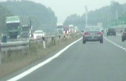 S dva promila zabio se autom u ogradu na A3, teško je ozlijeđen