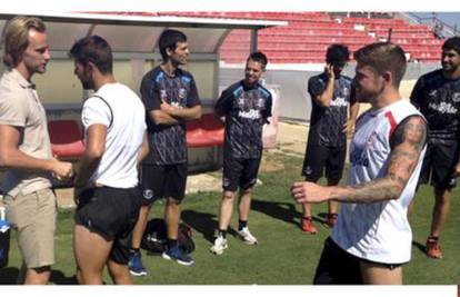 Uhvatila ga nostalgija: Rakitić došao u trening-kamp Seville