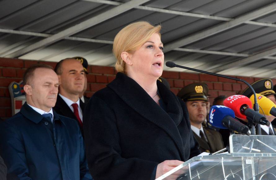 Kolinda dobrovoljcima: 'Vi ste nasljednici hrvatskih branitelja'