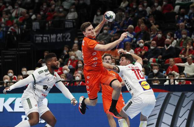 EHF 2022 Men's European Handball Championship - Group B - Netherlands v Portugal