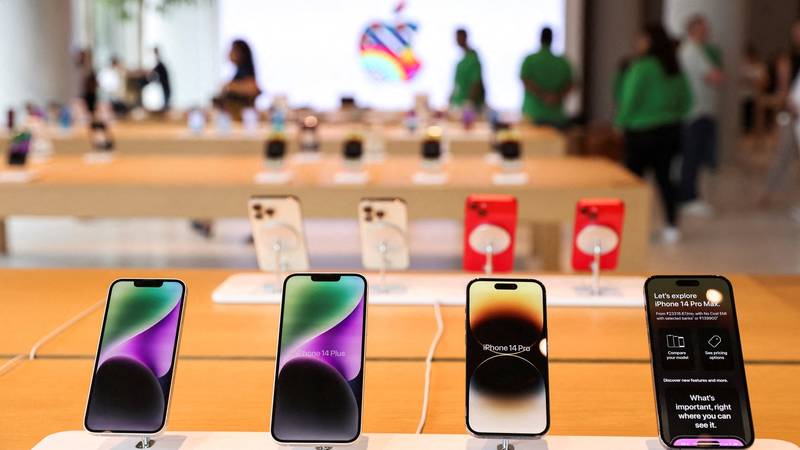 2024 04 10t042406z 259388838 rc26g0axjqs9 rtrmadp 3 apple india