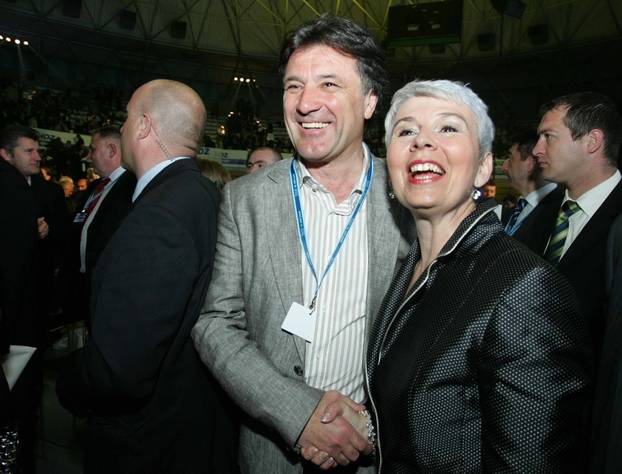 Ovako je izgledao 12. sabor HDZ-a održan 9. svibnja 2008. u Ciboni