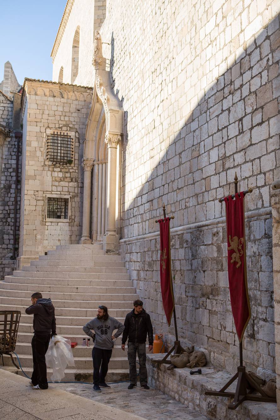 'Igra prijestolja' Dubrovčanima donijela snijeg i zatvorene ulice