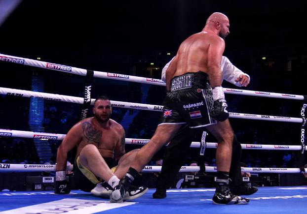 Joseph Parker v Derek Chisora - Matchroom Boxing Fight Night - AO Arena