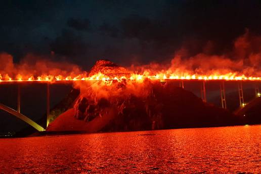 Riječani su zapalili Krčki most za Oluju, slušali Dujmićeve hitove