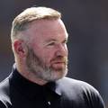 VIDEO Rooney odr&zcaron;ao obe&cacute;anje, pogledajte legendu za veslom! 'Mislim da sam istegnuo mi&scaron;i&cacute;'