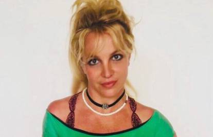 Policija banula na vrata Britney Spears: 'Njezini su nas fanovi neprestano zvali da je obiđemo'