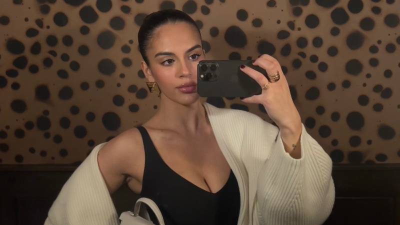 FOTO Kći nogometnog genija ne srami se otkriti duboki dekolte. A ponekad i malo više od toga...