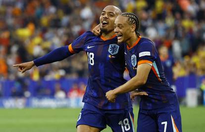 Rumunjska - Nizozemska 0-3: 'Oranje' uz festival promašaja među osam, Malen zabio dva