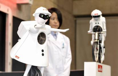 Robot koji može voziti bicikl novi je japanski izum