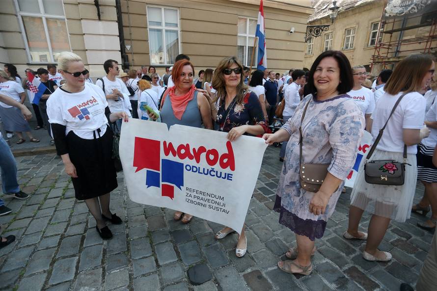 "Narod odlučuje": Skupili smo dovoljno potpisa za referendum