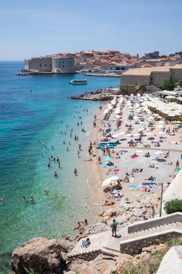 Dubrovnik: Kupanje na najpoznatijoj dubrovačkoj plaži