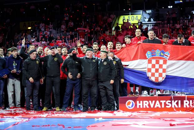 Zagreb: Svečana oproštajna ceremonija hrvatskih rukometnih legendi Domagoja Duvnjaka, Igora Karačića i Ivana Pešića