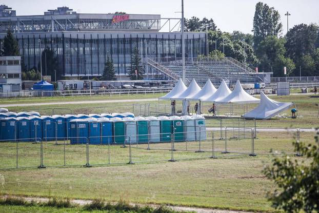 Zagreb: Radovi na tribinama i pozornici Hipodroma za koncert Eda Sheerana 