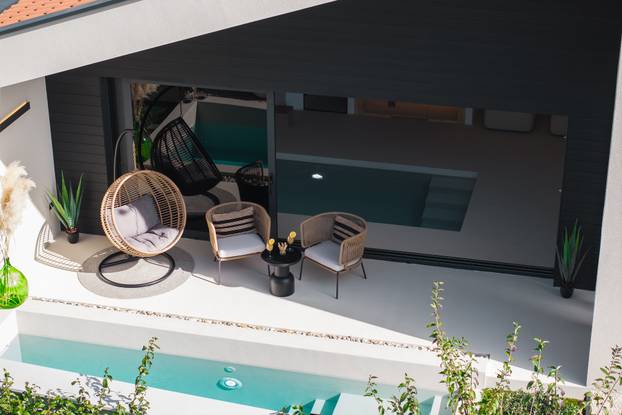 FOTO Romantična kuća za dvoje u Istri: Zavirite u oazu luksuza čije uređenje oduzima dah