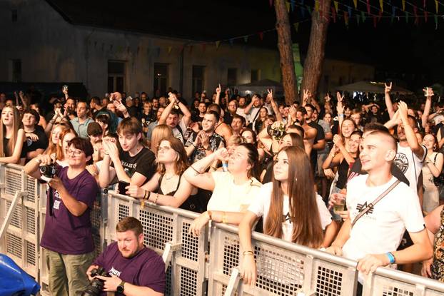 Koprivnica: Započeo je trodnevni RockLive Festival