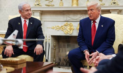 Trump: 'Gaza je vraški dobar prostor, bila bi dobra stvar da je SAD kontrolira i posjeduje'