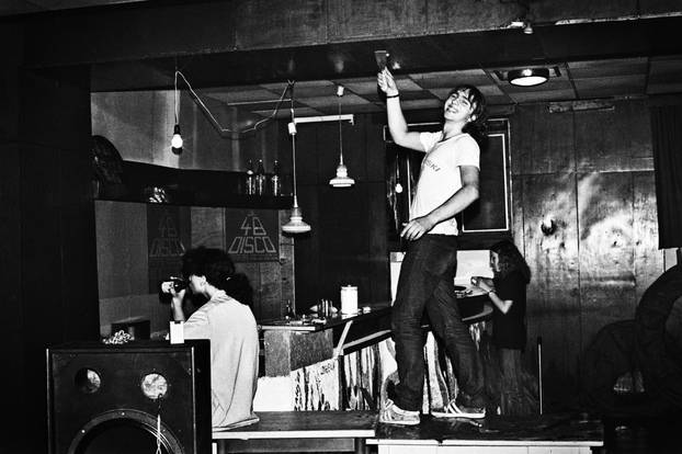 Mladi Mrle na nikad viđenim fotografijama: Ostao je jednako dlakav, slavni časopis ga odbio