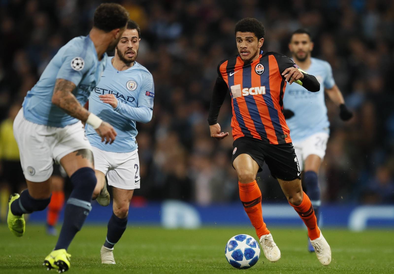 Manchester City v Shakhtar Donetsk - UEFA Champions League - Group F - Etihad Stadium