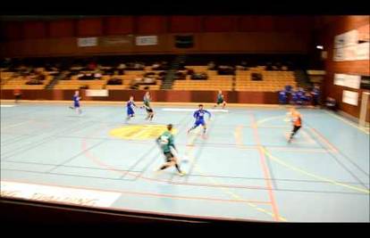 Veliki promašaj ne boli sigurno kao bliski susret sa stativom...