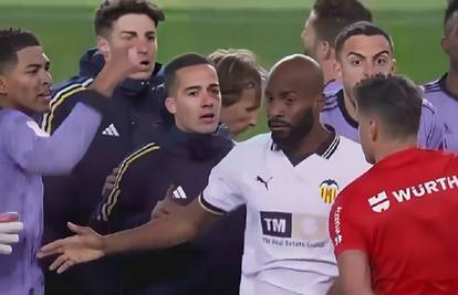 VIDEO Igrači Reala poludjeli na suca, evo što je napravio Modrić