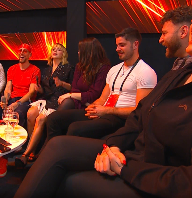 FOTO Hrvatice poludjele za ovim frajerom iz backstagea Lime Lena na Dori: Evo tko je on!