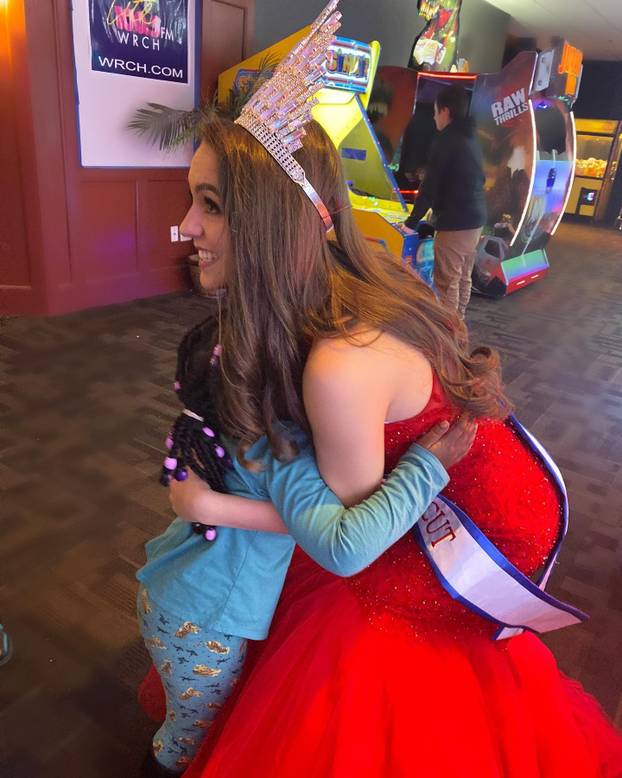 FOTO Buduća hrvatska snaha? Bill Belichick vodio je 48 godina mlađu i na prijem kod Plenkija