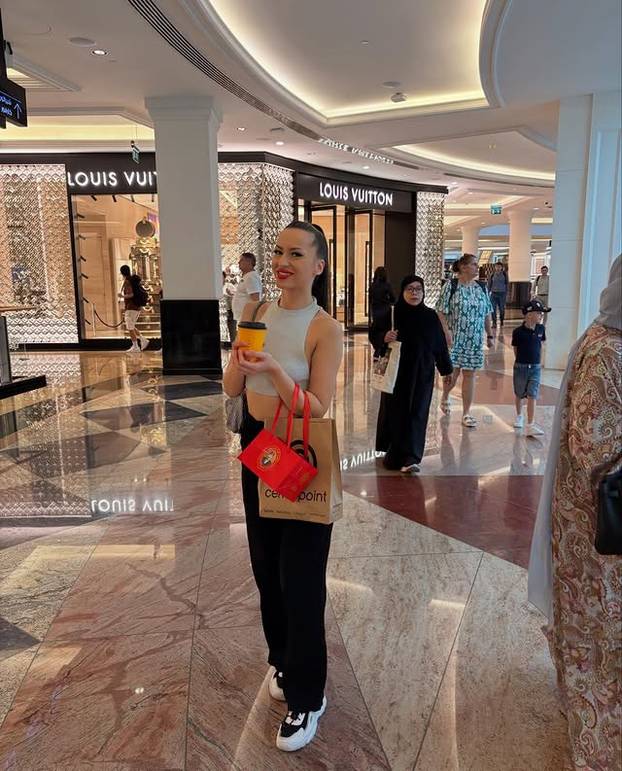 Rubina iz Gospodina Savršenog obožava trening i jako uske tajice: Ne bojim se istaknuti