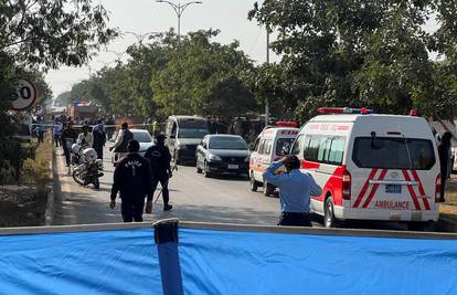 Bombaš samoubojica ubio 12 ljudi ispred suda u Islamabadu