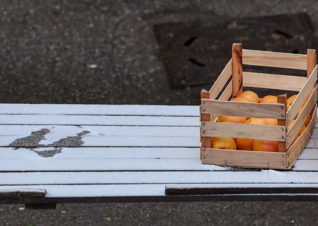 Zagreb: Lagani sniježni pokrivač u središtu grada