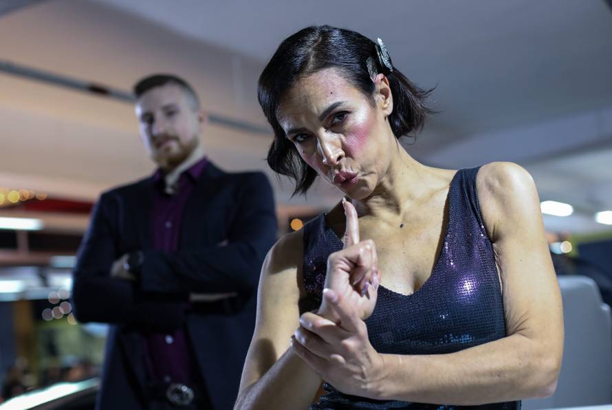 Poput James Bond djevojke: Ivana Banfić pozirala na jahti