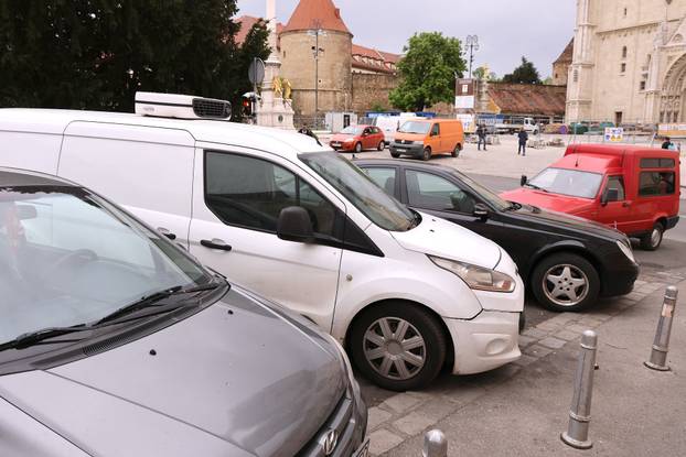 Zagreb: Kaos oko tržnice Dolac