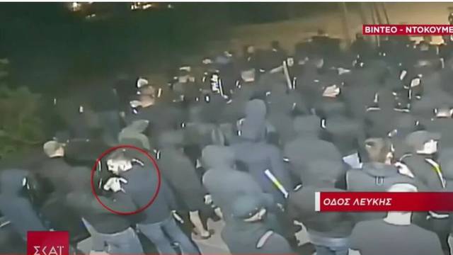 Grci u potrazi za huliganom koji je sudjelovao u tučnjavi u Ateni: Identificirali  ga putem snimki