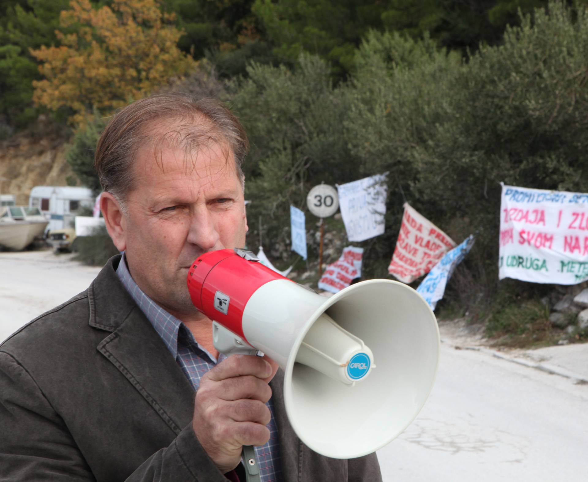 Bast prosvjed Kamenolom