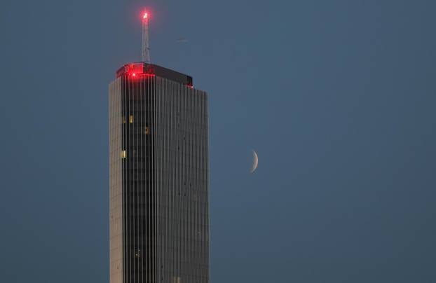 Djelomična pomrčina Mjeseca u Splitu