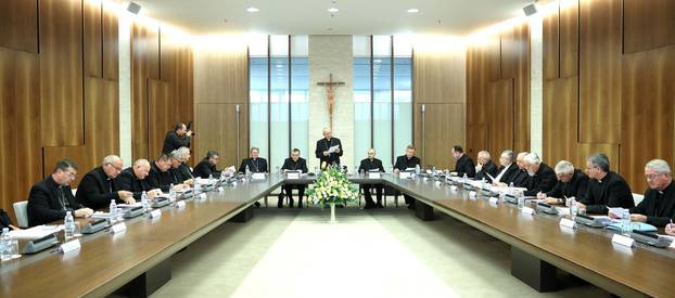 Zagreb: PoÄelo plenarno zasjedanje Sabora Hrvatske biskupske konferencije