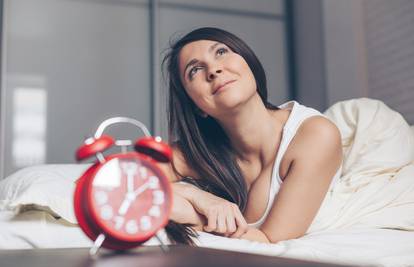 Pomicanje sata: Idite u krevet pola sata ranije i više se krećite