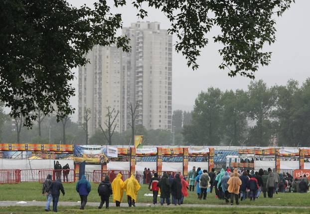 Zagreb: Najvjerniji fanovi Metallice ve? su stigli ispred Hipodroma