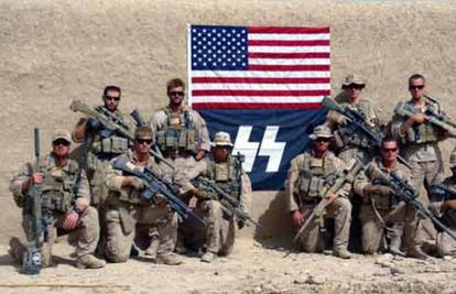 Novi skandal: Američki marinci pozirali uz nacističku zastavu