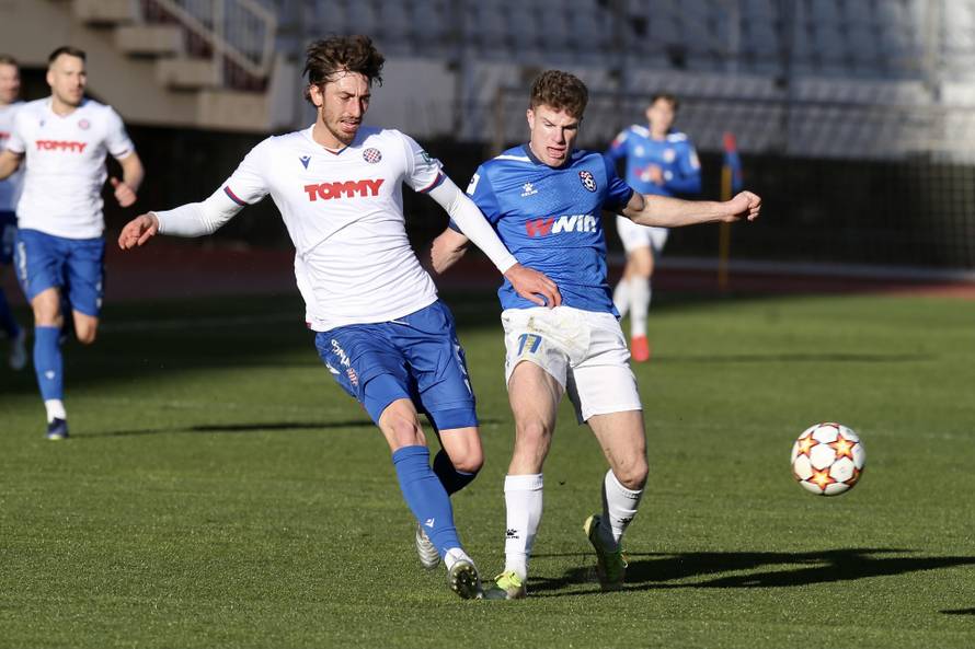 VIDEO Hajduk pobijedio Široki! Debitirao Grgić, zabio Brkljača