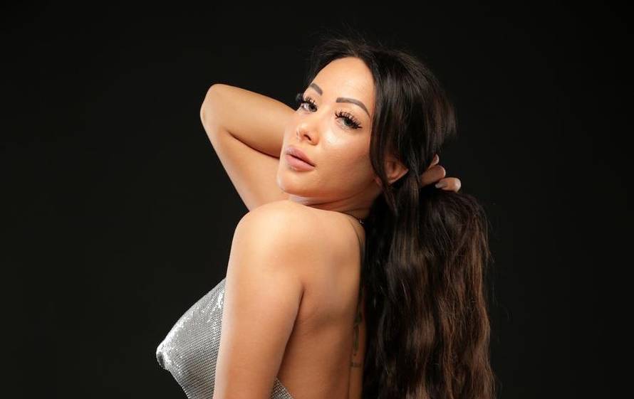 U Big Brother kuću ušla je hostesa Ana, izbačena Bojana