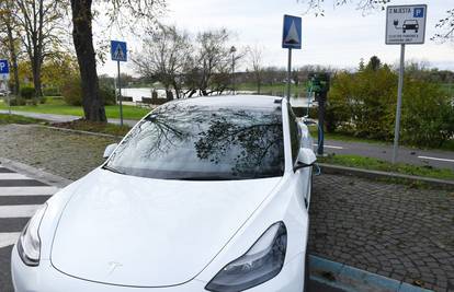 Državni poticaji mogli bi udvostručiti broj električnih vozila do kraja 2026. godine
