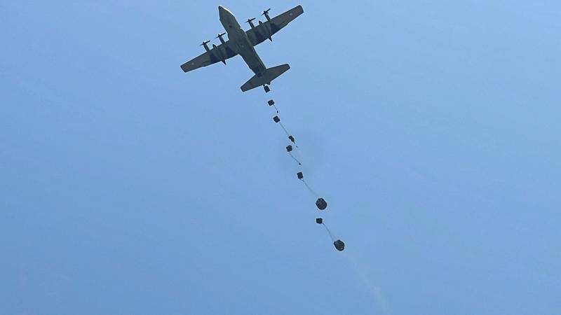 Humanitarna pomoć u Gazi pala Palestincu na glavu. Poginuo je