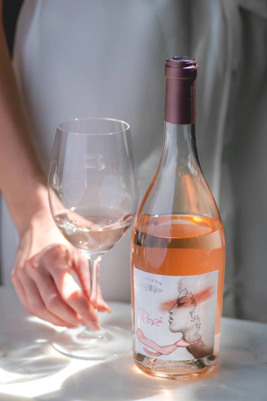 Čarobna lakoća uživanja uz Kutjevo Rosé Premium