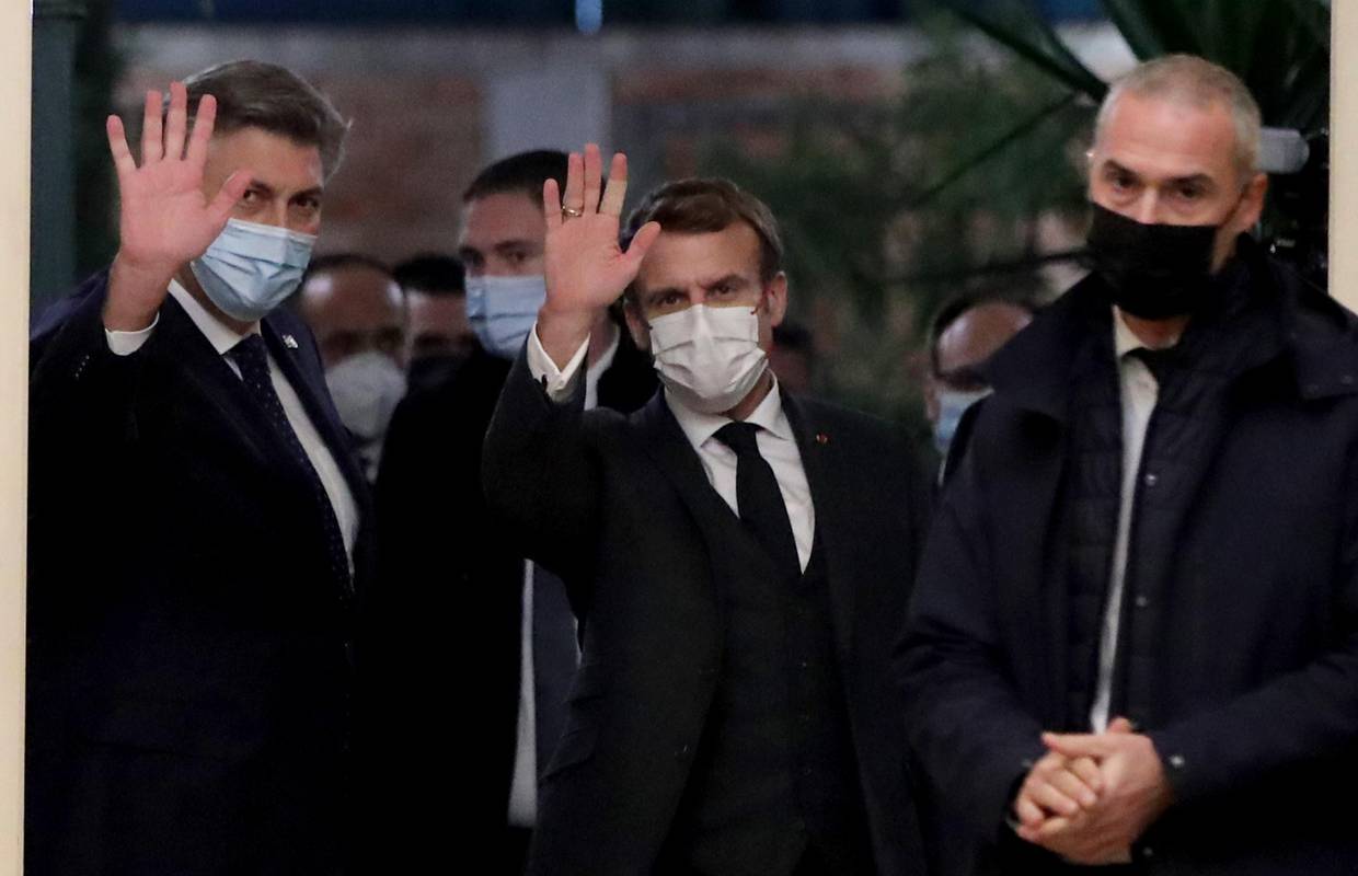FOTO Macron sletio u Zagreb i odjurio na večeru s Plenkovićem